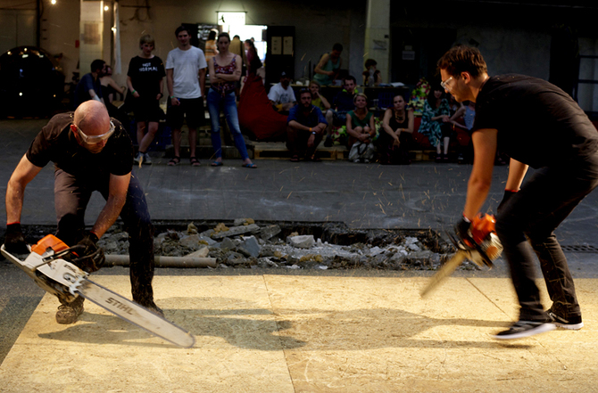 Matrica ako ring  / Matrix as a ring VI. PERFORMANCE 2016; Hala Merina - Trenčín 